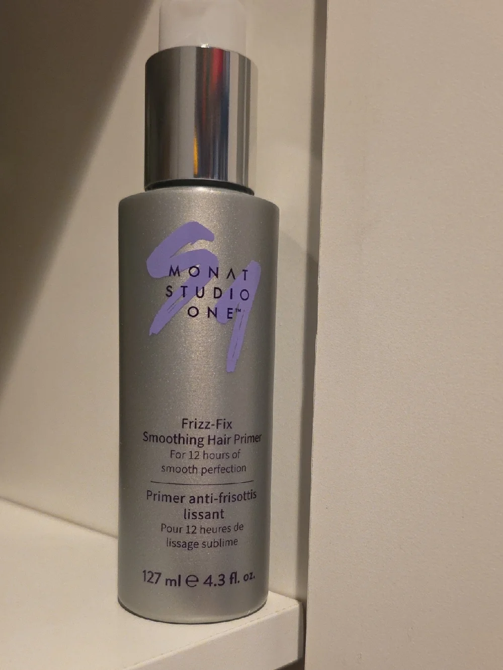 New Monat Studio One Frizz-Fix Smoothing Primer — Silver - Picture 1 of 1